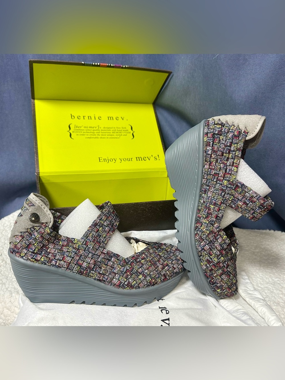 bernie mev. Multicolor Woven Lulia Mary Jane Wedge Sneakers Sz 39 US 8.5-9 NIB
